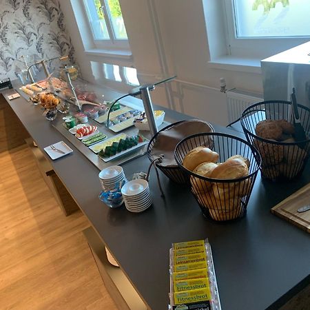 Hotel 22 Dessau-Rosslau Екстериор снимка