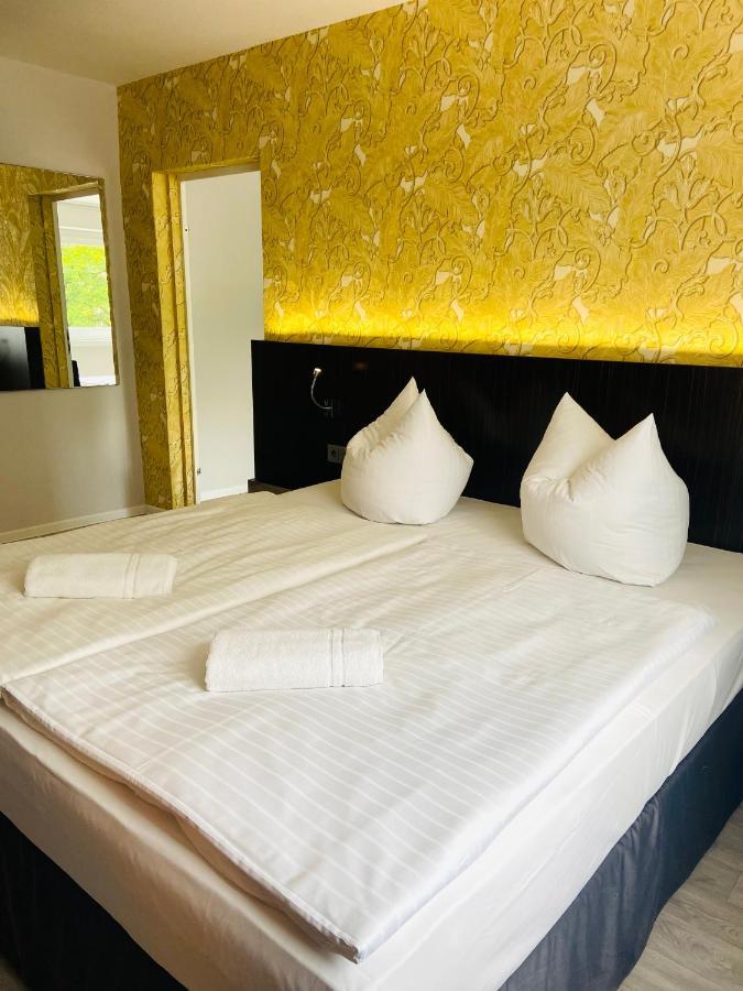 Hotel 22 Dessau-Rosslau Екстериор снимка