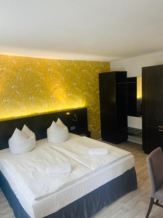 Hotel 22 Dessau-Rosslau Екстериор снимка