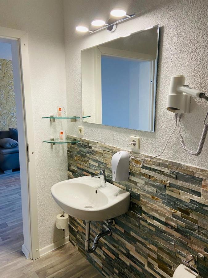 Hotel 22 Dessau-Rosslau Екстериор снимка