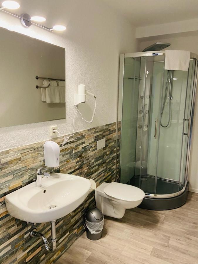 Hotel 22 Dessau-Rosslau Екстериор снимка