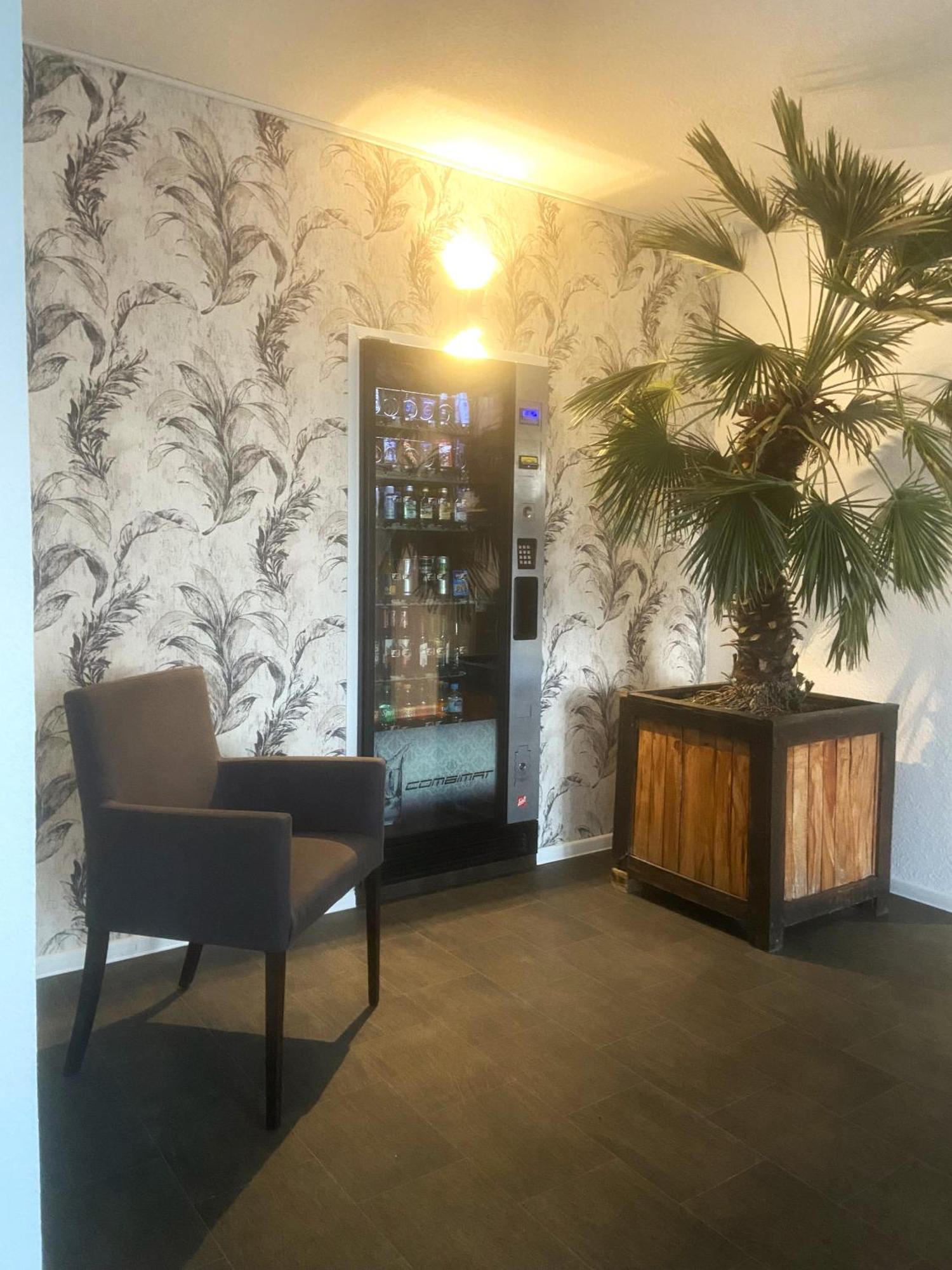 Hotel 22 Dessau-Rosslau Екстериор снимка